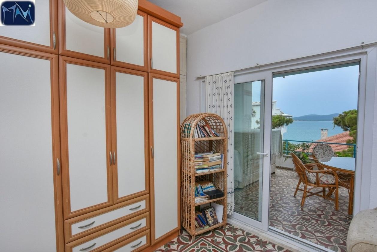 Отель Mavi Pension Айвалык Экстерьер фото